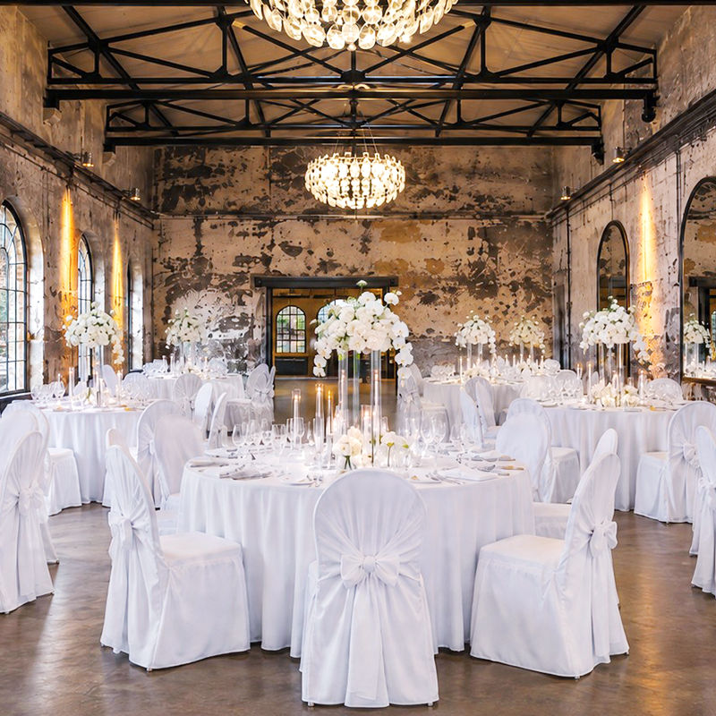 Stuhlhusse romantik universell flexibel weiss mit Schleife Hochzeit Geburtstag Feier mieten2
