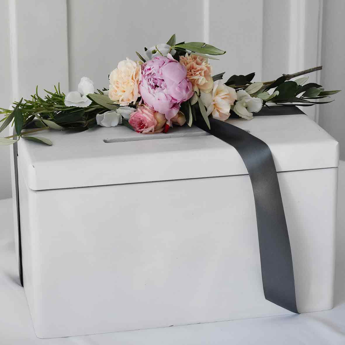 Kartenbox Geschenkebox Umschläge Hochzeit Holz weiss [mieten]_4