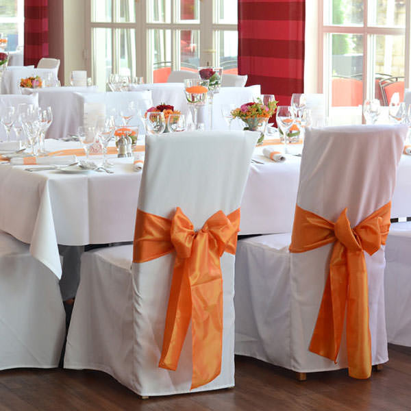 Stuhlhusse weiss Polyester Hochlehner Stühle | mieten Verleih Hochzeit_6