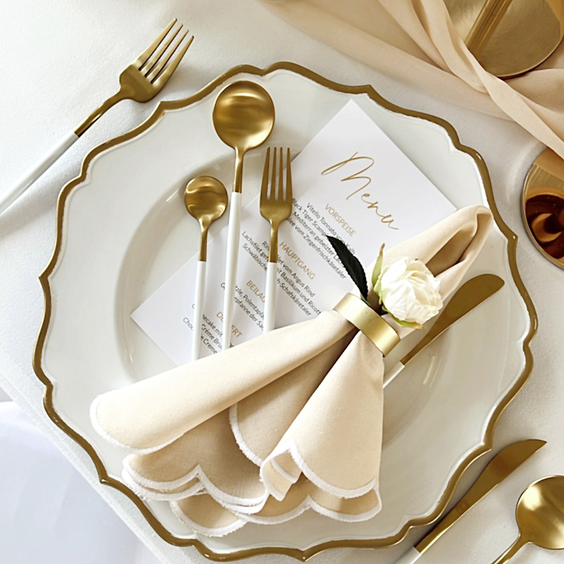 Serviette Leinen beige Wave Wellenförmig | mieten für Hochzeit und Event