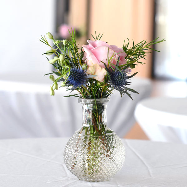 Flaschenvase Kristall Kugelförmig mieten Tischdeko Hochzeit Trauung_3