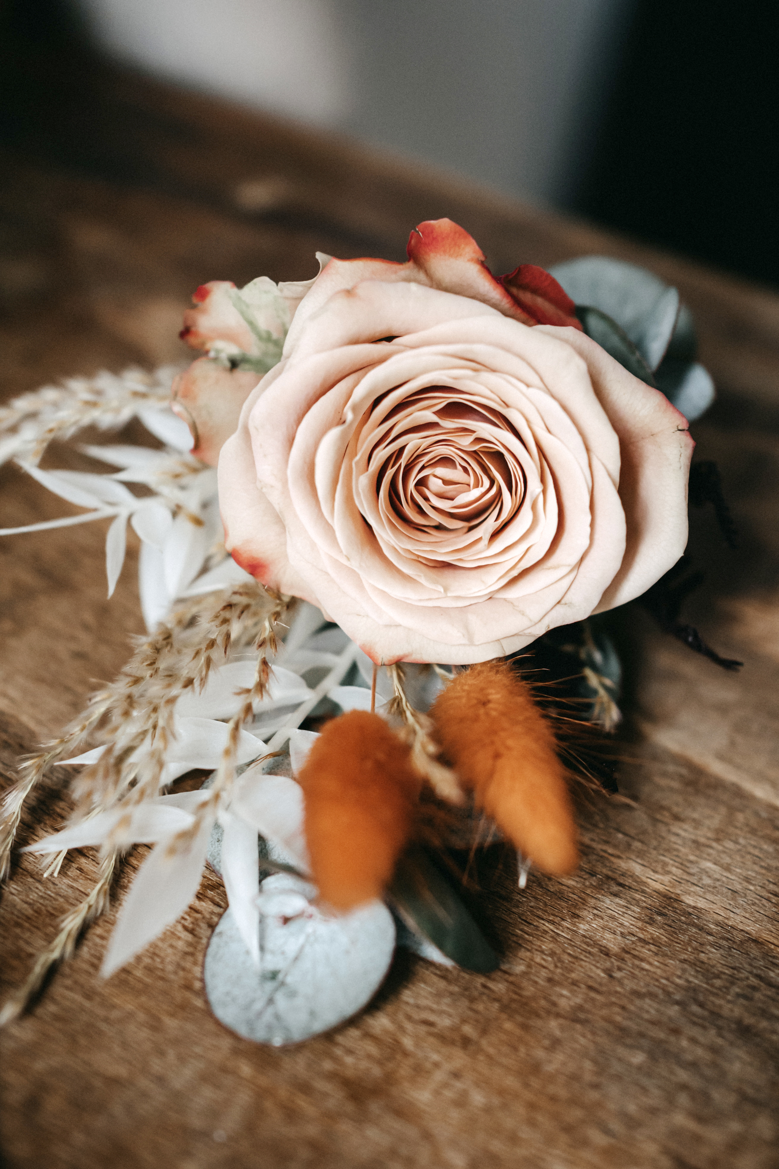 Hochzeit_Steinbachhof_Anstecker_Braeutigam