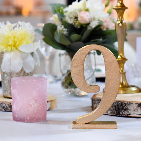 Tischnummern Holz 0-9 gold mieten für Hochzeit Tischdeko verleih_2