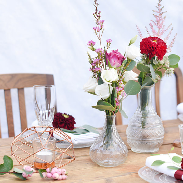 Flaschenvase Kristall bauchig mieten Tischdeko Hochzeit Trauung_3