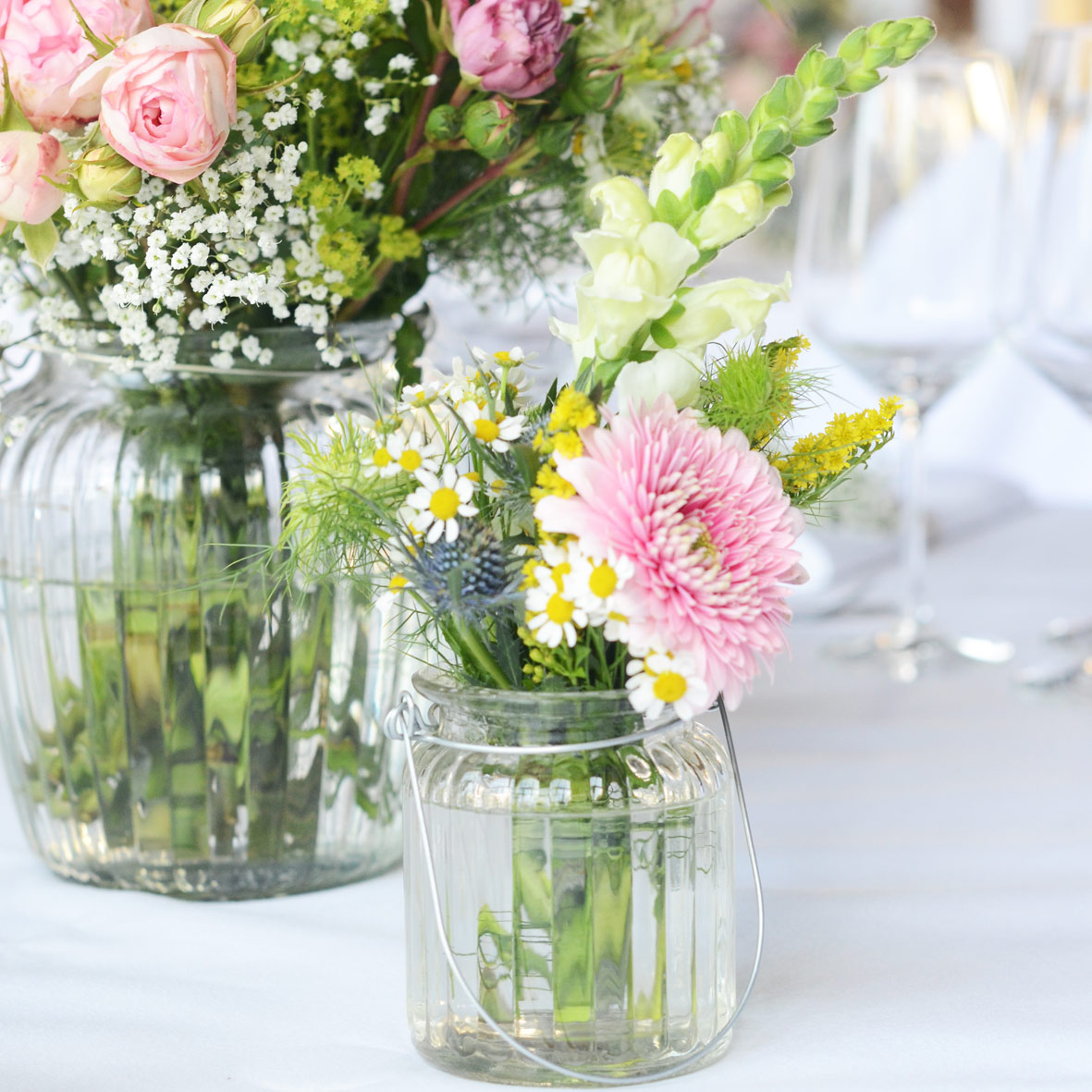 Vase/ Teelichthalter Vintage Rille Glas mit Henkel silber mieten Hochzeit Dekoration-3