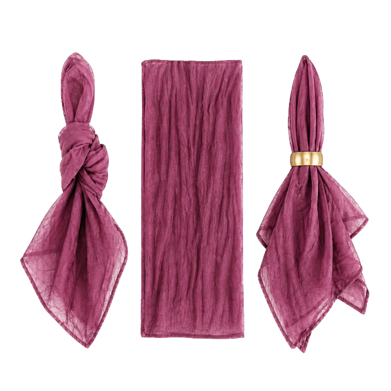 Stoffserviette aus Musselin 45x50cm in aubergine beere | mieten für Hochzeit Event Catering