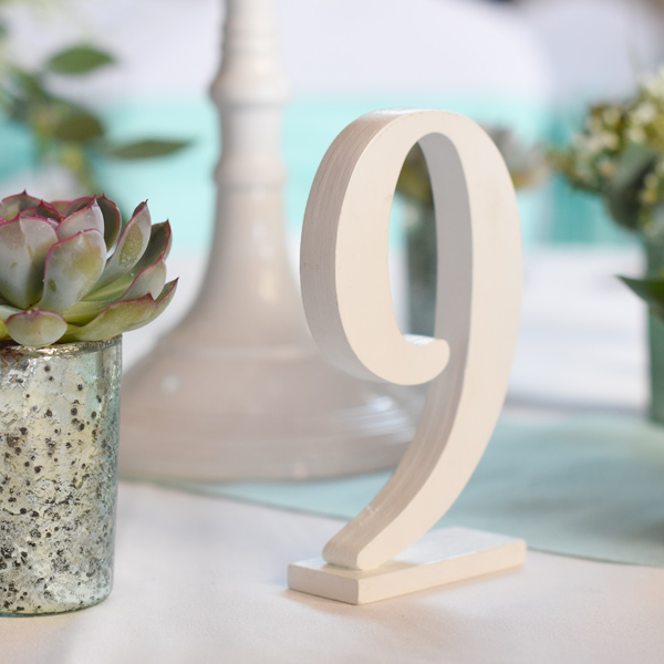 Tischnummern Holz 0-9 weiss mieten für Hochzeit Tischdeko verleih_2