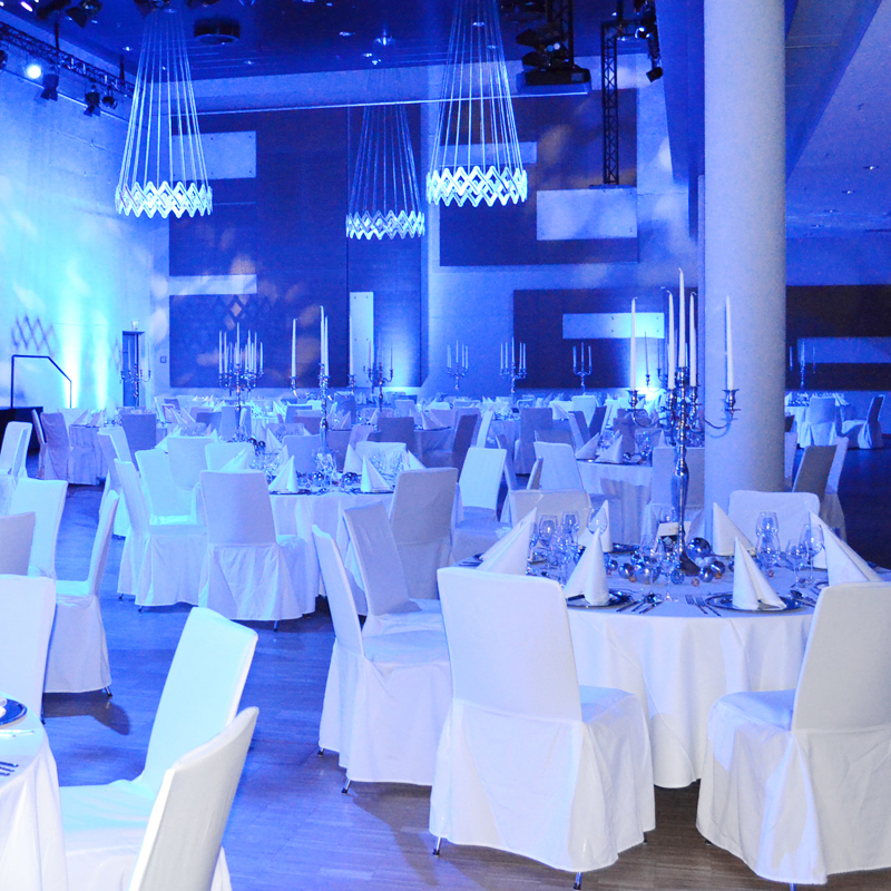 Stuhlhusse weiss exklusiv für Stapelstühle, Hallenstühle | mieten Verleih Hochzeit Event Feier B2B Messe_6