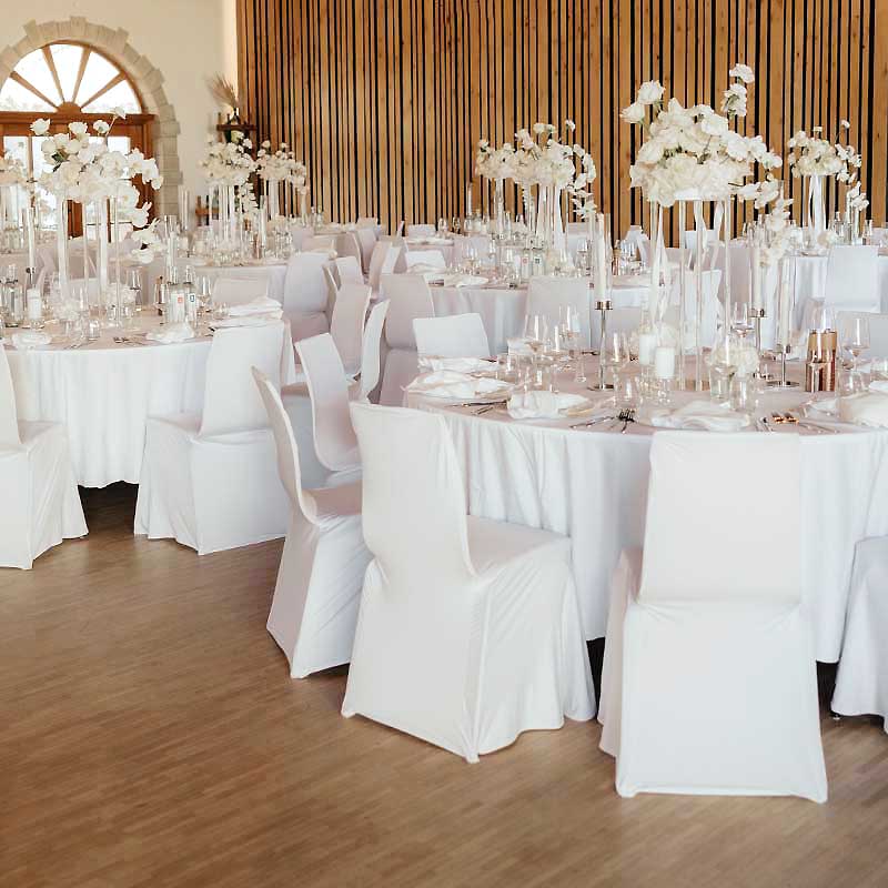 Stuhlhusse weiss flexibel universell modern für Stühle Stretch mieten | Verleih Hochzeit Event Geburtstag Party Feier2