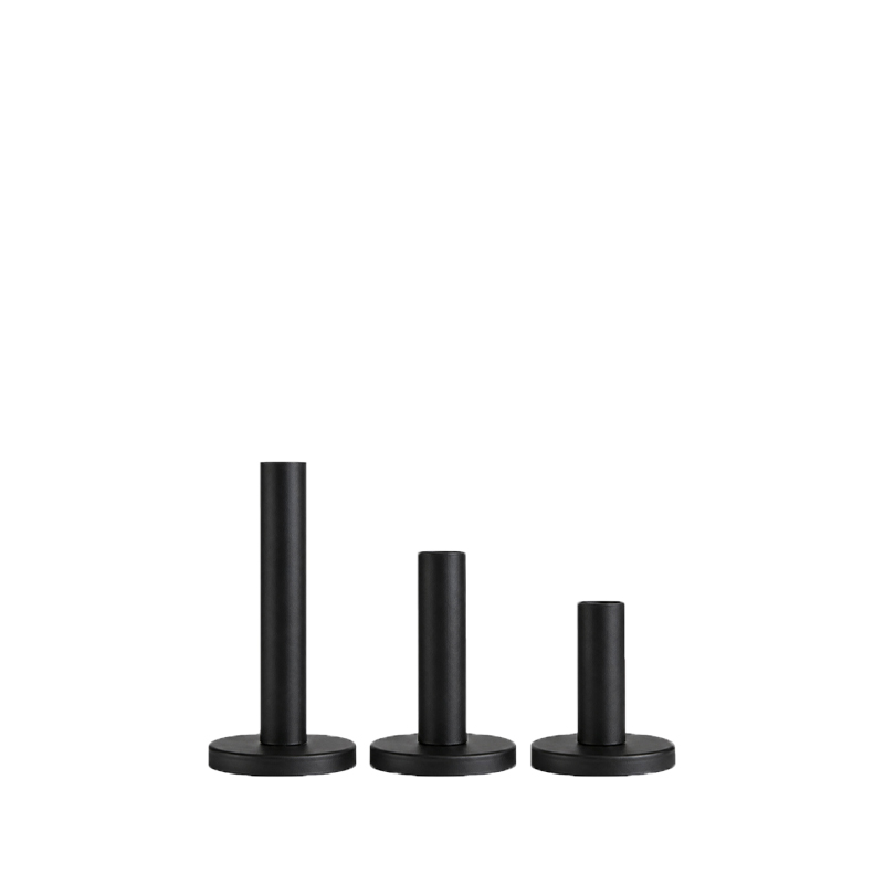 Kerzenständer 1-arm, Metall schwarz LINE short | Kerzenhalter | Kerzenleuchter [mieten], Höhe 16 cm