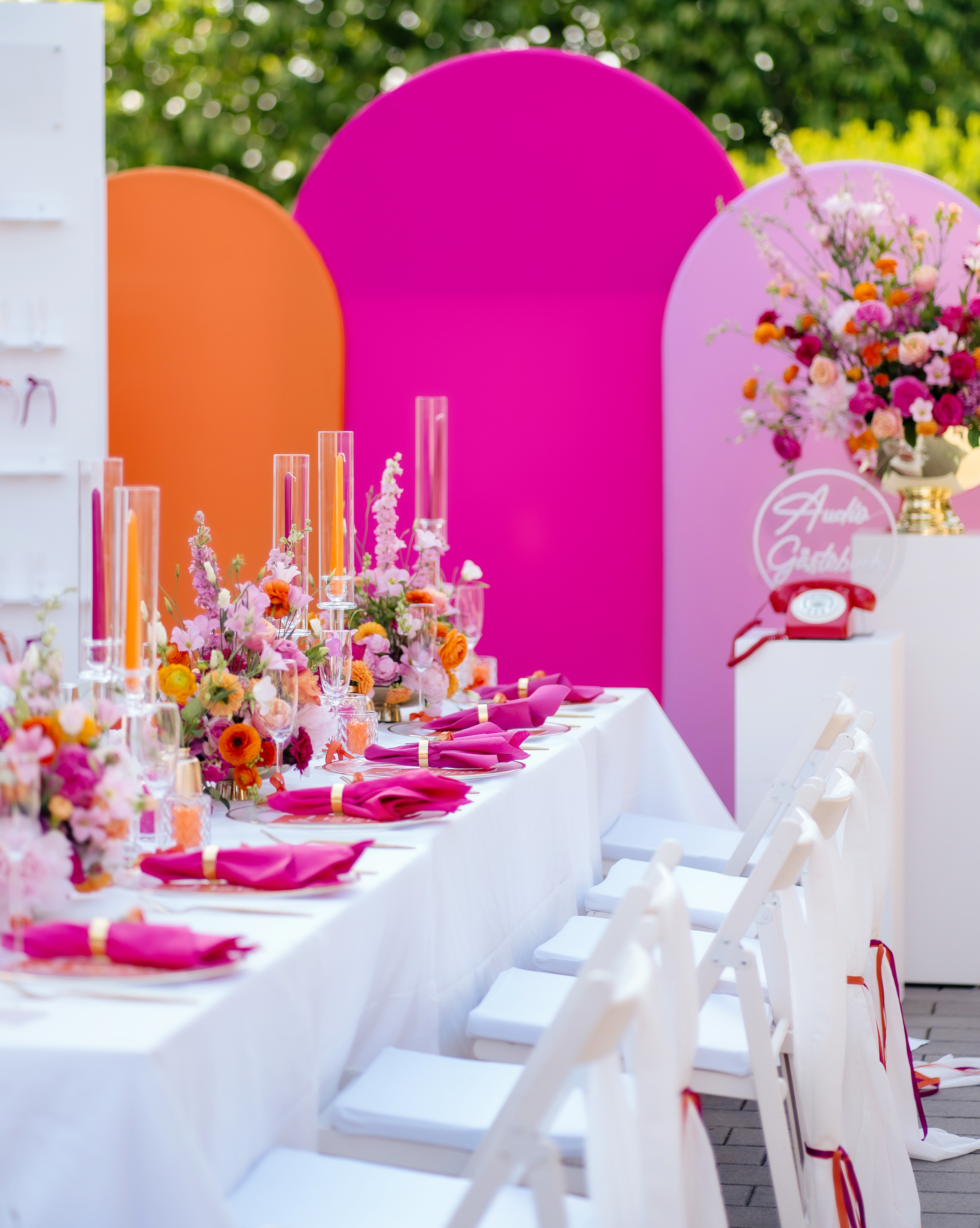 Tischdekoration_Hochzeit_Event__Backdrop_exklusiv_sommerlich_modern _Dekoverleih