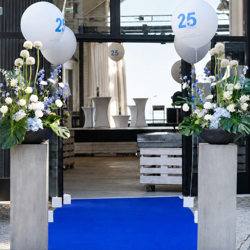 Quadersaeule_Betonoptik_grau_industrial_mieten_Event_Firmen_Veranstaltung