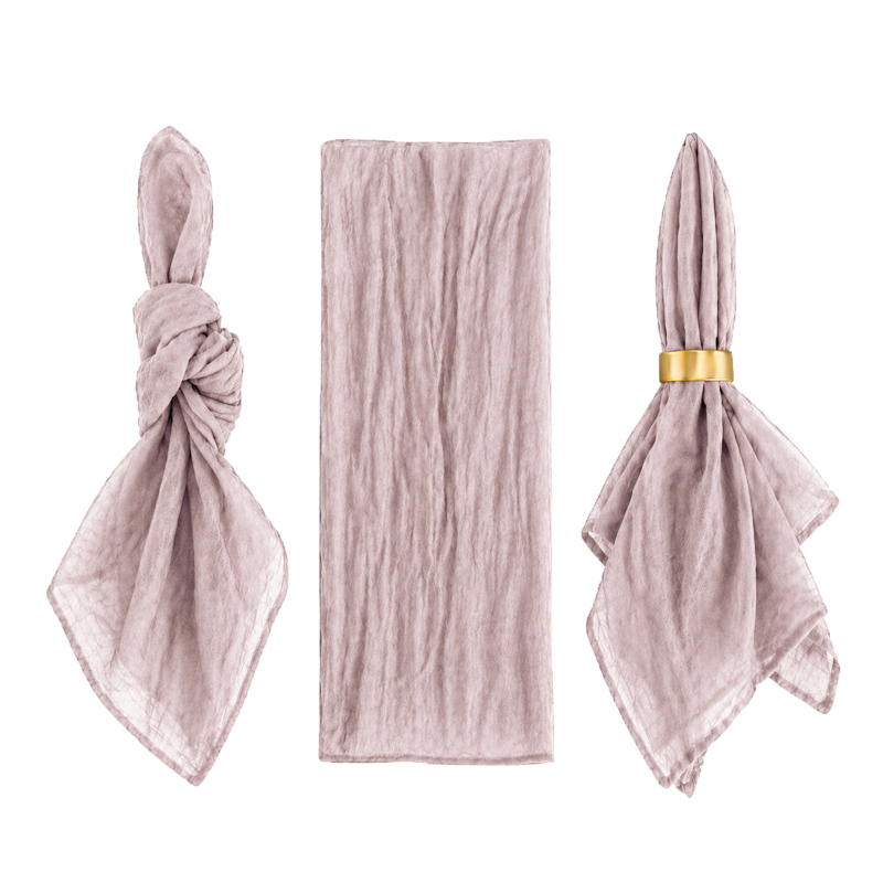 Stoffserviette aus Musselin 45x50cm in dusty liliac flieder | mieten für Hochzeit Event Catering