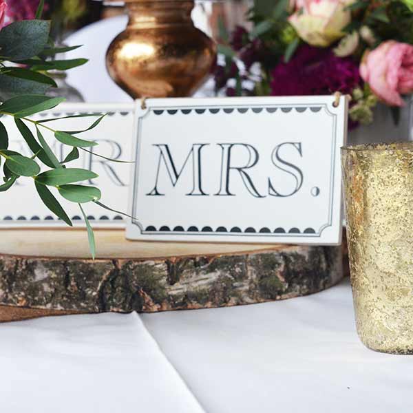 "Mr. & Mrs." zum Hängen