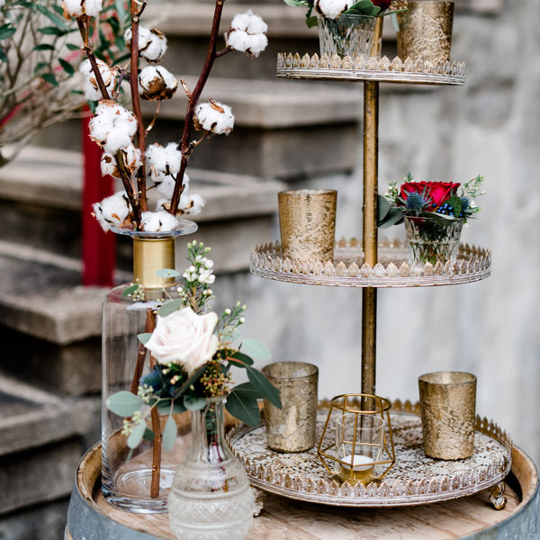 Flaschenvase Glas klar mit Goldreif gross Hochzeit Dekoration mieten_2