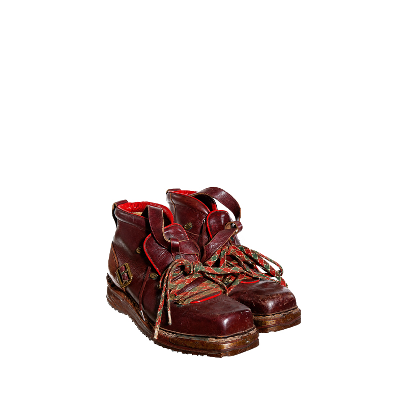 Ski Stiefel Retro braun | Verleih Deko Winterfieer, Weihnachtsfeier | Apres Ski Party [mieten]
