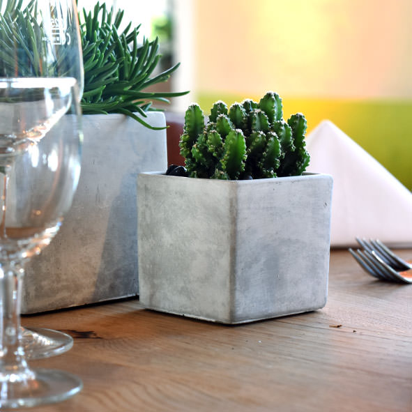 Vase Würfelvase Beton grau mieten Hochzeit, Event, Feier_2
