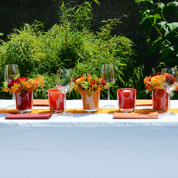 Vase konisch rot hochwertig mieten Tischdeko Hochzeit, Event, Feier-2