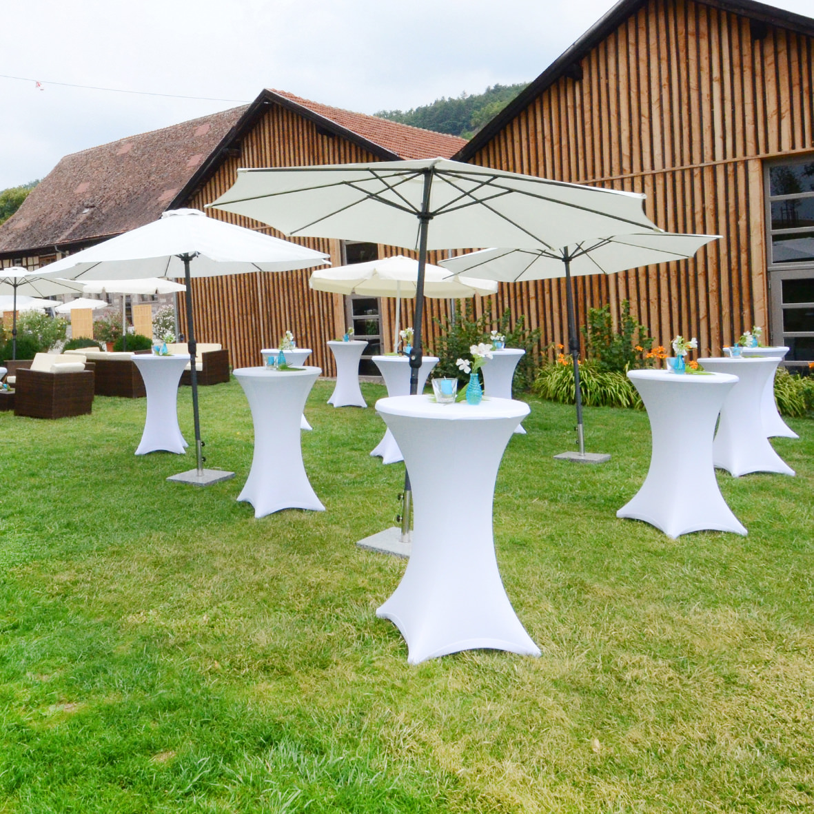 Stehtischhusse Stretch weiss mieten Verleih Stretchhussen Hochzeit Event Feier Firmenfeier Party_5