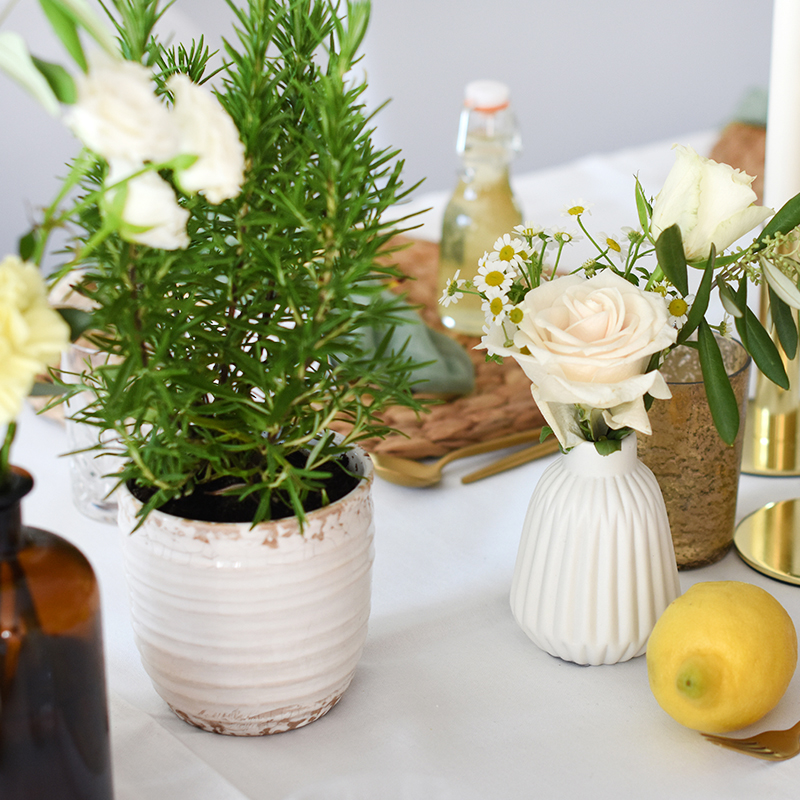 Vase " Mediterano", Keramik ivory-creme-natur mieten Hochzeit Tischdeko_2
