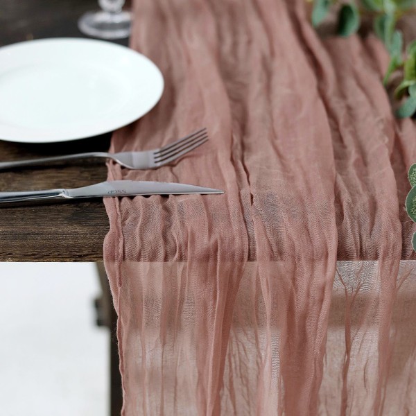 Tischläufer Musselin dusty mauve altrosa mieten | Verleih Hochzeit
