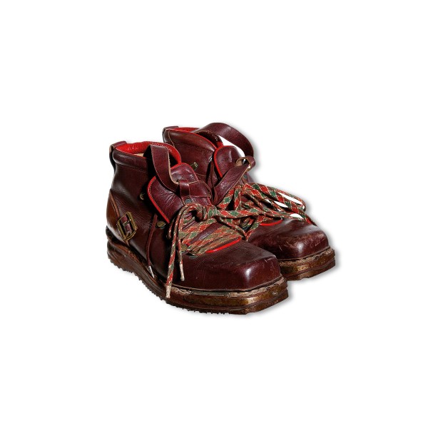 Ski Stiefel Retro braun | Verleih Deko Winterfieer, Weihnachtsfeier | Apres Ski Party [mieten]