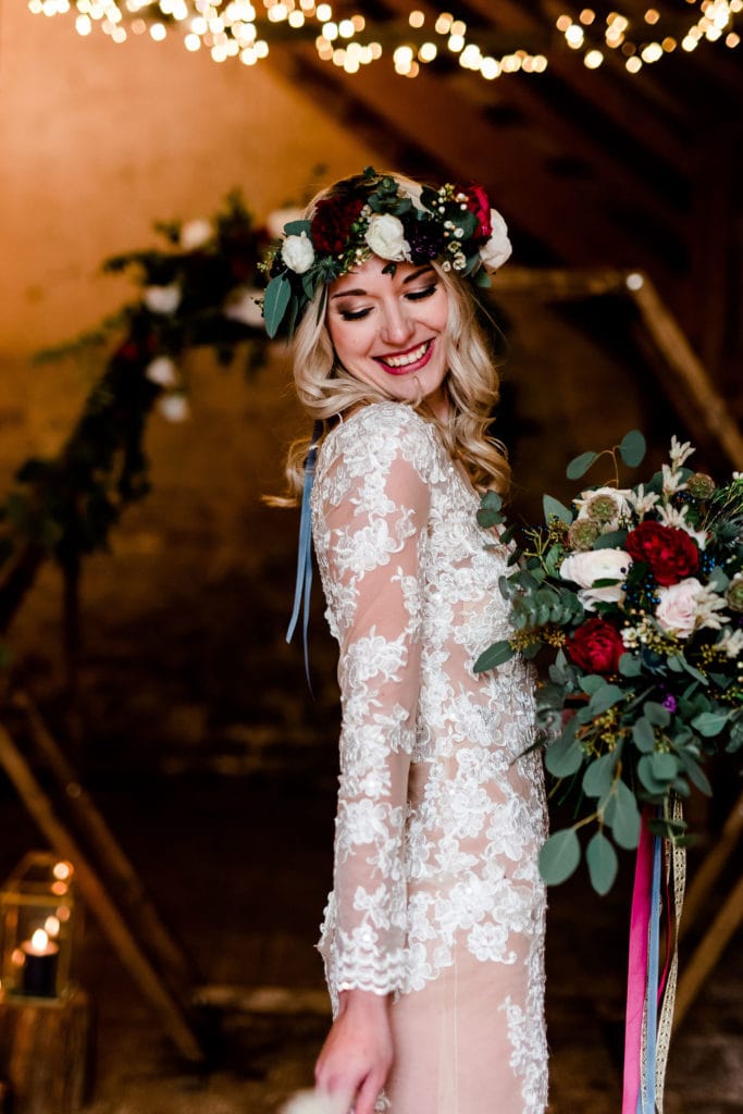 Dekoration_Hochzeit_Schloss_Liebenstein_Braut_Kopfkranz_Blumen_Kopfschmuck_boho_style