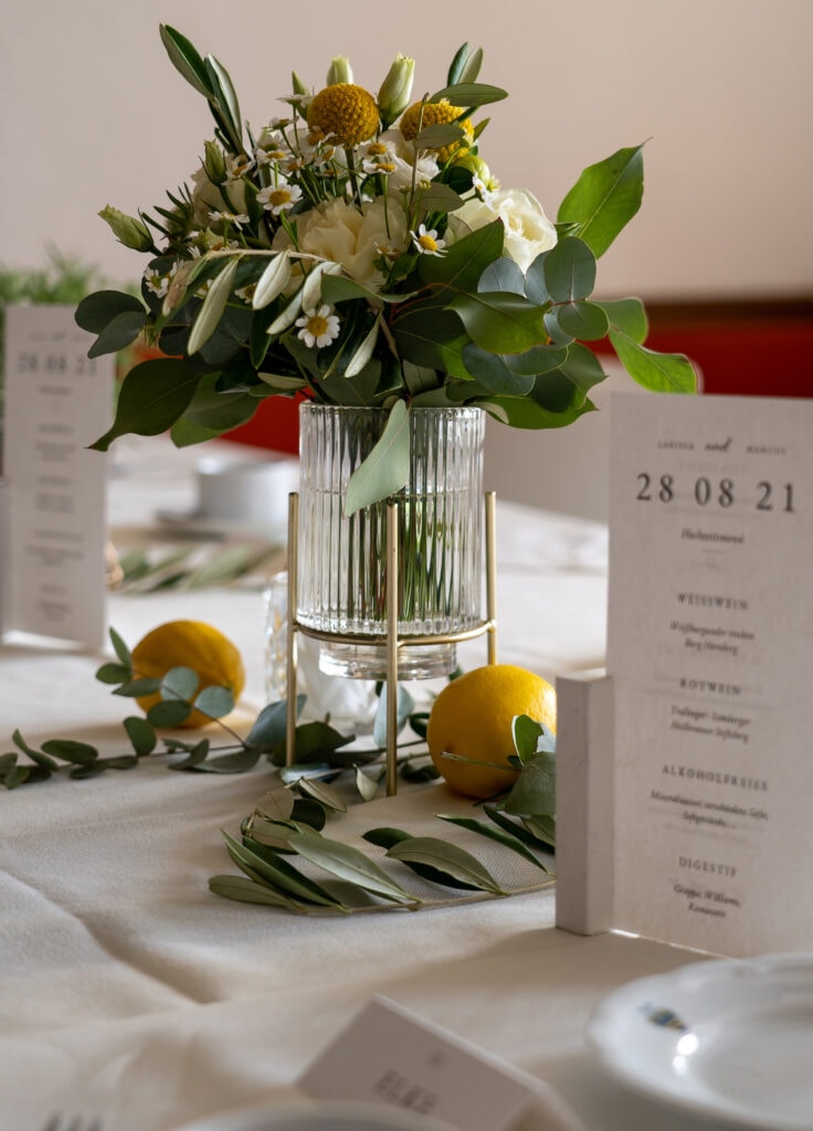 DekoandDesign_Nelek_Trommelschlaegel_Eukalyptus_Rose_Olive_Dekoration_Hochzeit_Kraeuter_mediteran_Olive_Zitronen